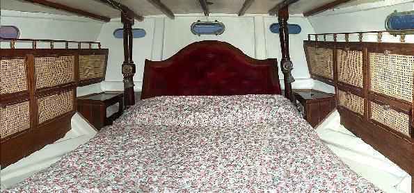 sailing yacht Sousa aft cabin.JPG - 16.6 K